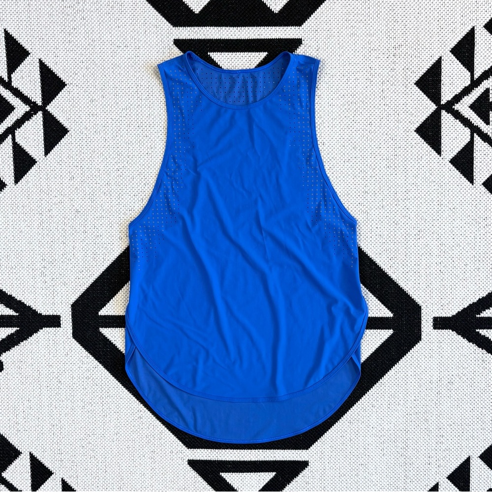 Lululemon All Run Long Tank in Wild Bluebell Size 4